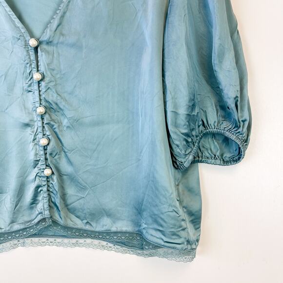 Wilfred Aritzia Size XS Bria Blouse Satin Puff Sleeve Button Front Blue - Picture 2 of 10